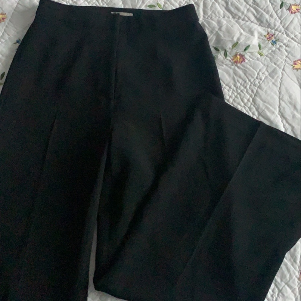 MULTIPLE DRESS CLOTHES - Picture 4 of 6